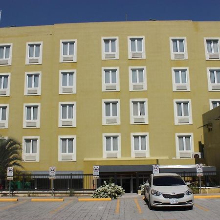 Beverly Hills: Hotel And Business Nuevo Cuscatlan Εξωτερικό φωτογραφία