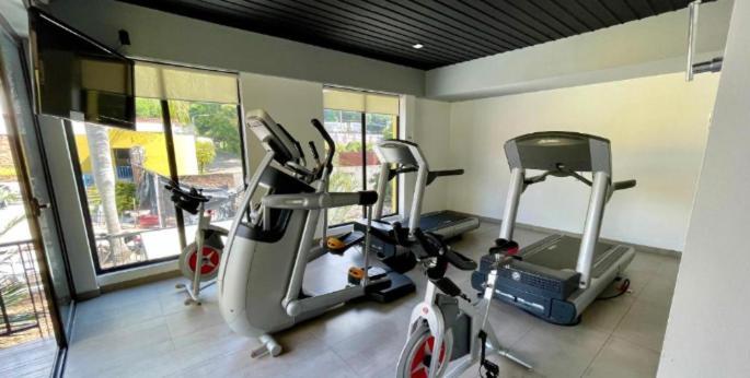 Beverly Hills: Hotel And Business Nuevo Cuscatlan Εξωτερικό φωτογραφία