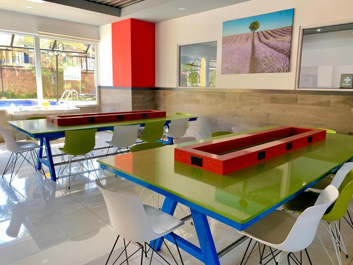 Beverly Hills: Hotel And Business Nuevo Cuscatlan Εξωτερικό φωτογραφία